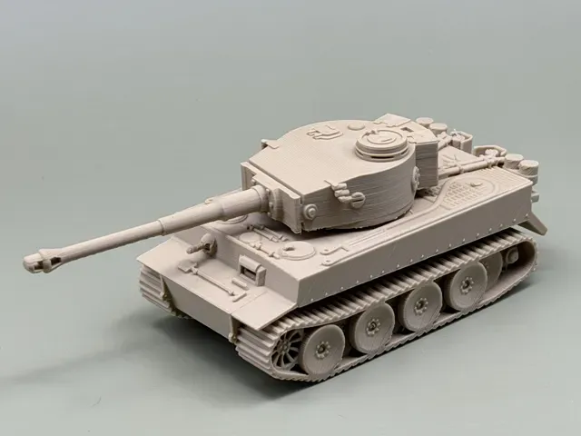 Panzer VI Tiger Ausf.H1 - 虎式坦克H1型 1/72 Scale — Image 2 of 6
