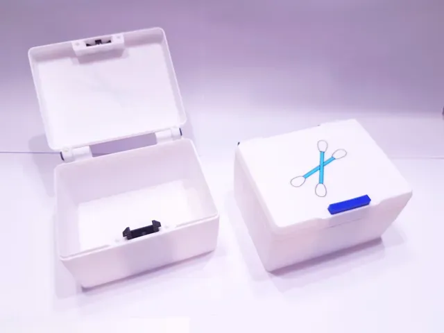 Big Q-Tip Bin with Lid — Image 6 of 11