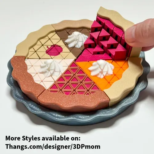 Mini Pixel Pumpkin Pie Slice & Pie Pan — Image 6 of 6