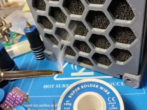 Soldering fume extractor