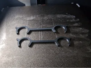 folding chair retainer clip