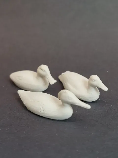 Miniature Decoy Ducks — Image 2 of 7