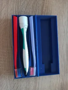  Travel box for toothpaste and toothbrush - Cestovní box na zubní pastu a kartáček