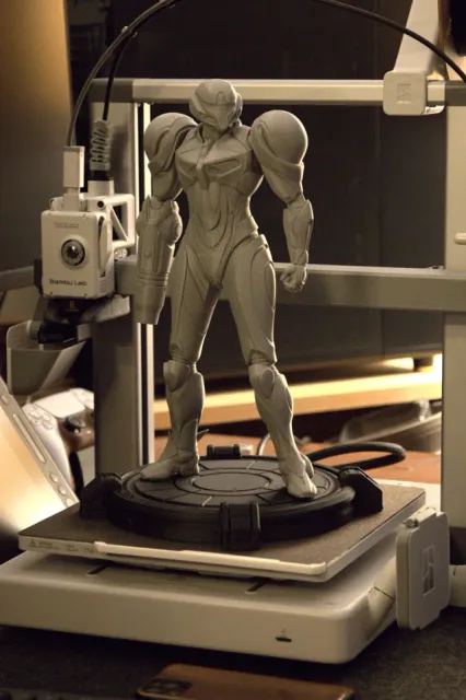 Samus Vi-O-La Suit — Image 12 of 14