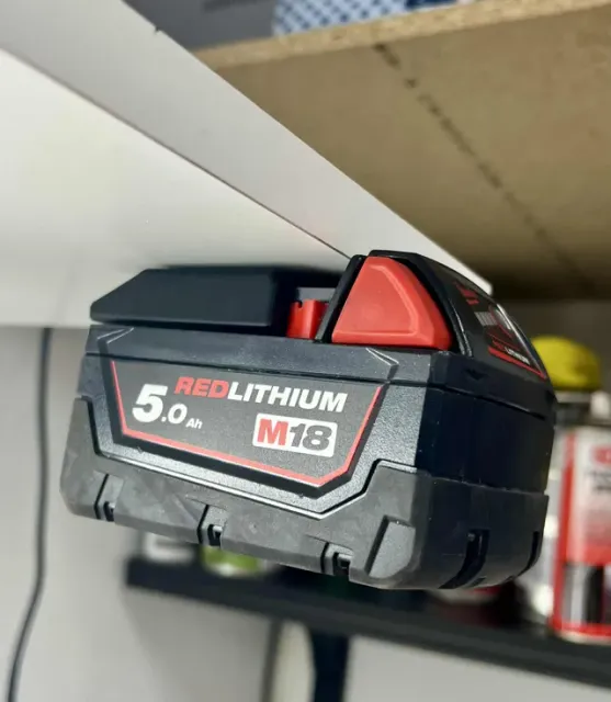 Milwaukee M18 Battery holder flat/tilted — Фото 8 из 9