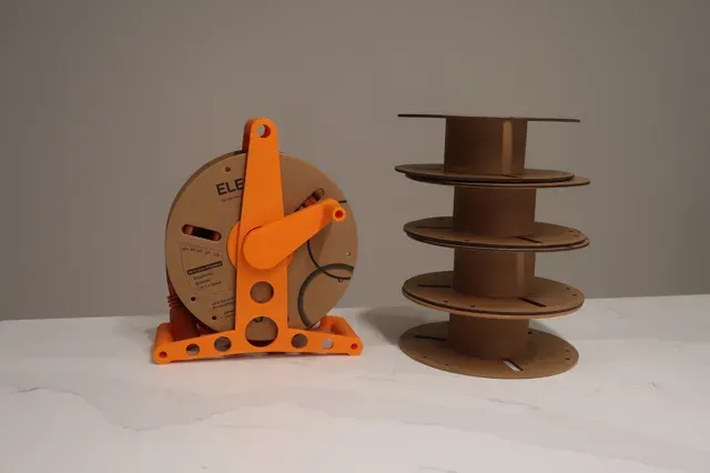 Extension Cable Reel — Image 2 of 4