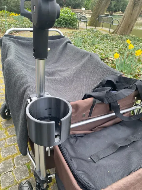 Becherhalter für Kinder Bollerwagen — Image 3 of 5