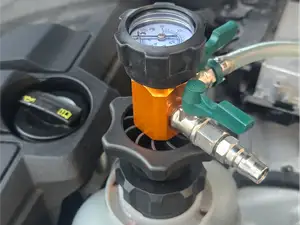 Coolant vacuum/refill adapter for Audi