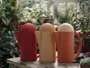 GEOMETRIC FLOW — WATERING CAN