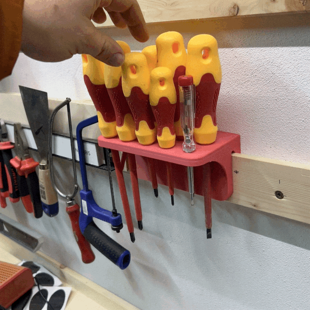 Screwdriver holder with French Cleat mount