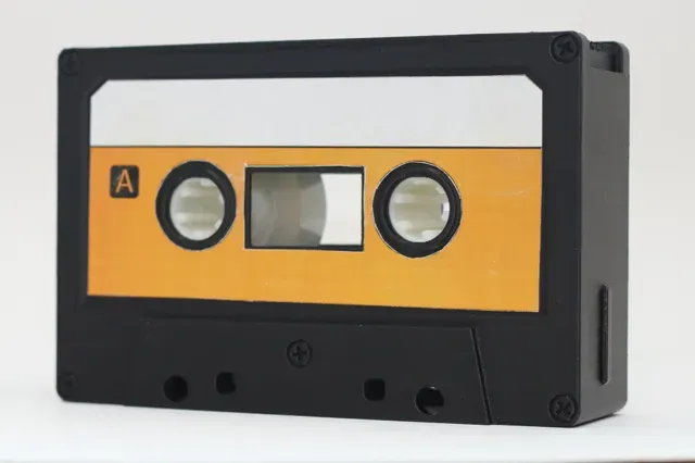 Cassette Tape Dispenser — Фото 2 из 8