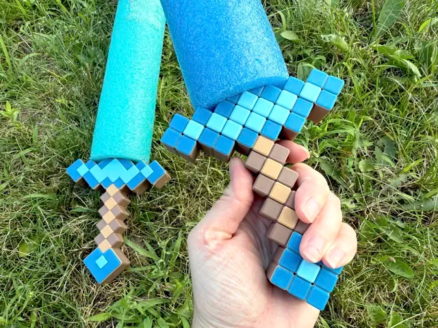 Minecraft Inspired Diamond Pool Noodle Sword — Фото 4 из 15