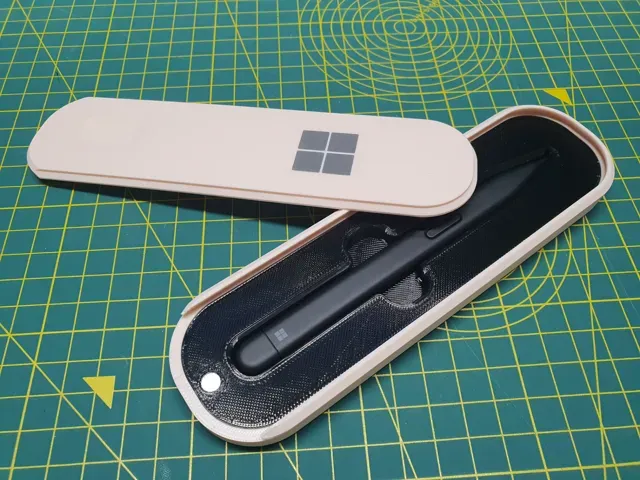 Microsoft Surface Slim Pen 2 Carrying Case — Image 4 of 9