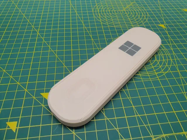 Microsoft Surface Slim Pen 2 Carrying Case — Image 2 of 9