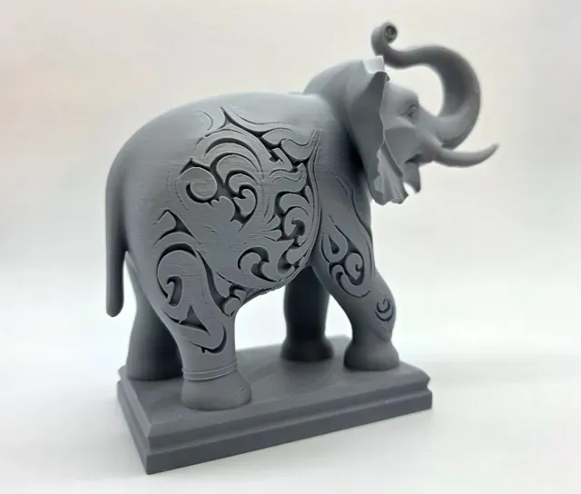 Ornately Carved Elephant on Pedestal — Фото 6 из 6