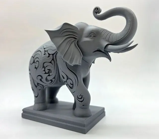 Ornately Carved Elephant on Pedestal — Фото 2 из 6