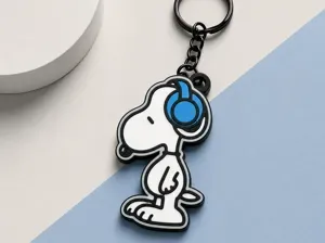 adorable Snoopy keychain