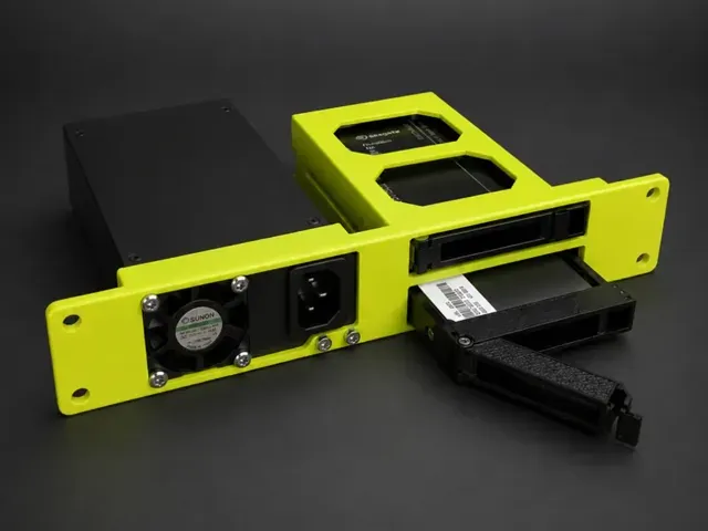 10" Rack 1U Flex PSU & Dual Hot-Swap Drive Panel — Image 2 of 4
