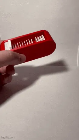 Guitar Pick Holder with Variable Thickness Picks — Фото 2 из 5