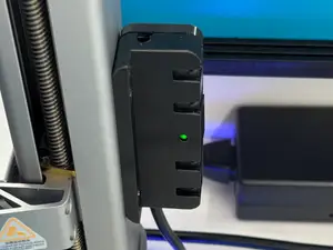 Boîtier HUB prises 4 broches MOLEX sur Axe Z - A1