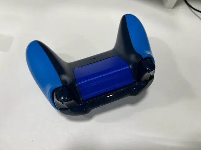 Xbox One Controller Battery Cover — Фото 11 из 11