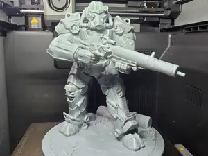 23cm fallout Maximus statue/model/figure