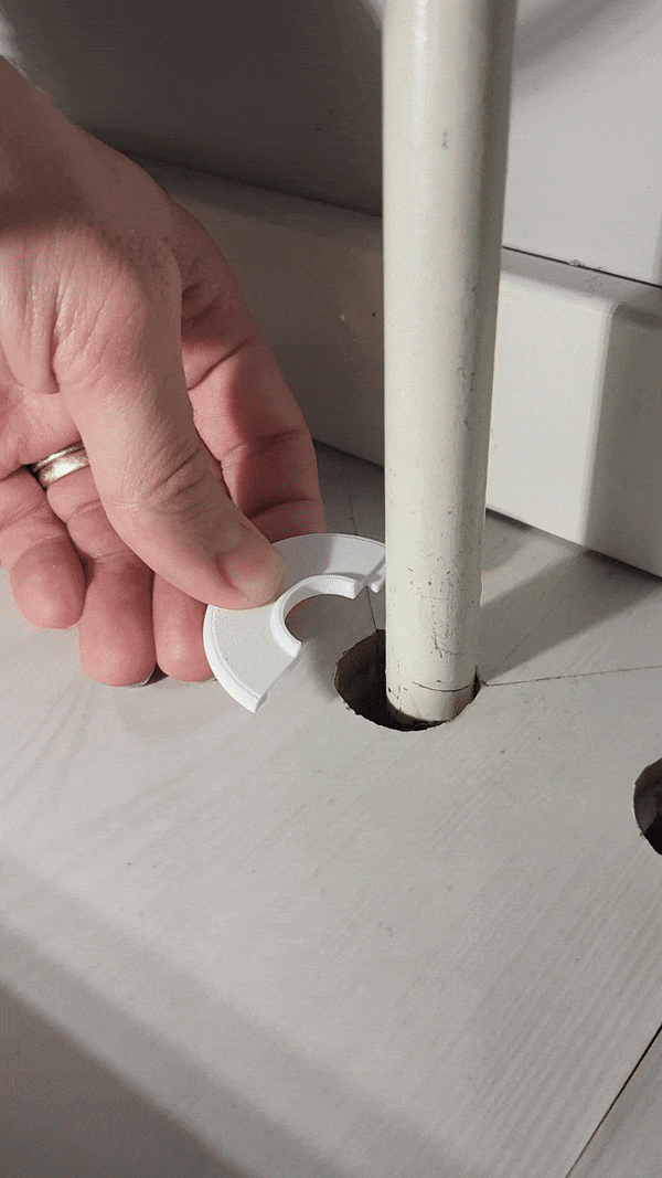 Radiator Pipe Cover v2 (v3 available)