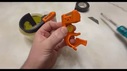 Masky Blade: Retractable blade tape cutter — Image 4 of 9