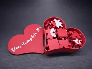 You Complete Me – Love Puzzle Gift Box