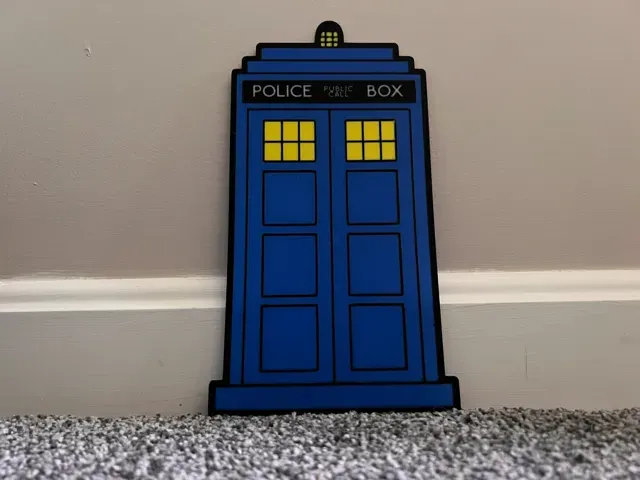 Doctor Who TARDIS LED Lamp — Image 2 of 3