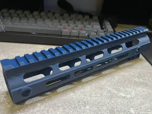 M-LOK handguard 10"