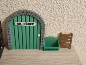 Puerta Ratón Pérez