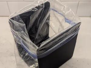 Gallon ziploc bag holder for pouring and filling