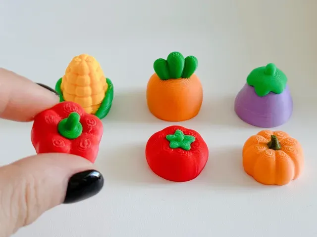 Mini Veggie Gargen & 6 Veggie Clickers — Image 4 of 7