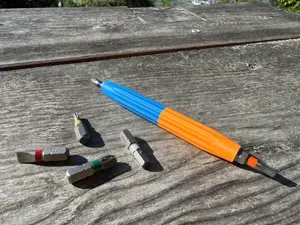 Screwdriver bits dual holder