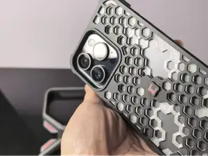 Honeycomb Grid iPhone15/16/17 Phone Case