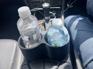 Mercedes-Benz E-Class W211 dual cup holders
