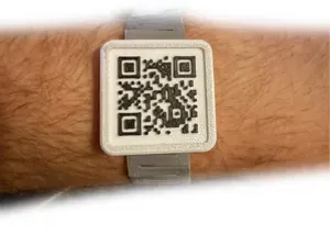 QR Generator for stickers or watch/armband model
