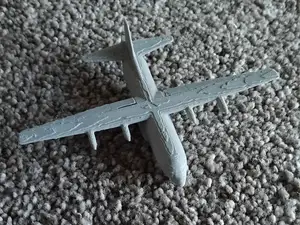 1:400 c130 wirh wheels