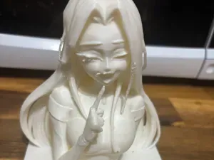 Mizi Alien stage bust