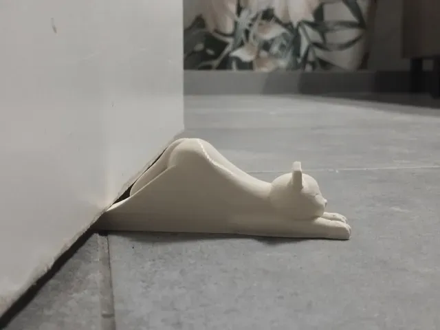 Stretching Cat Door Stopper — Фото 6 из 10