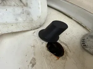 Boat ski tow bar hole plug