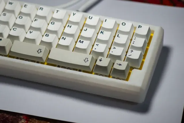 PetruziaMini - 40% Handwired Mechanical Keyboard — Image 3 of 8