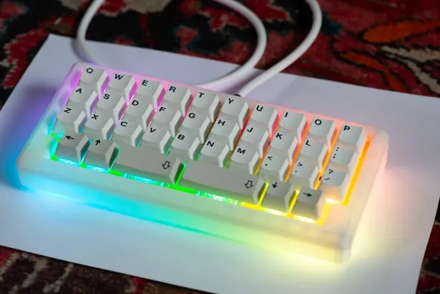 PetruziaMini - 40% Handwired Mechanical Keyboard — Image 8 of 8