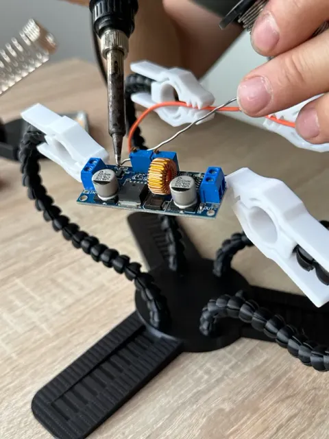 Soldering Tool Holder Flexible Arms helping hands — Фото 4 из 5