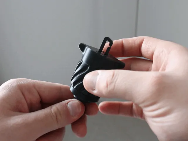 Universal Car Vent Phone Mount – Modular System — Image 5 of 13