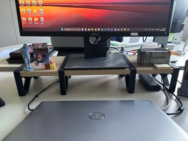 Modular PC Monitor Stand Brackets — Image 2 of 4
