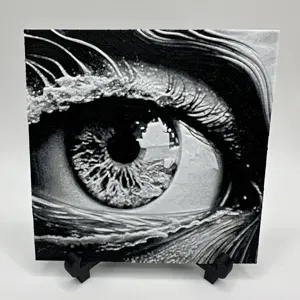 HueForge - Wall Art - "Ocean Eyes"