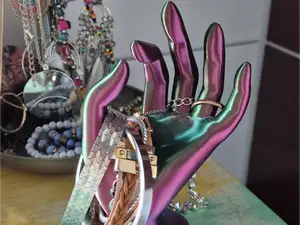 Jewelry stand Hand