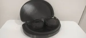 Simple headphone box for JBL Tune 520BT